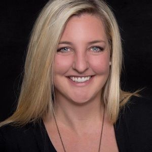 Meet your Posher, Debra